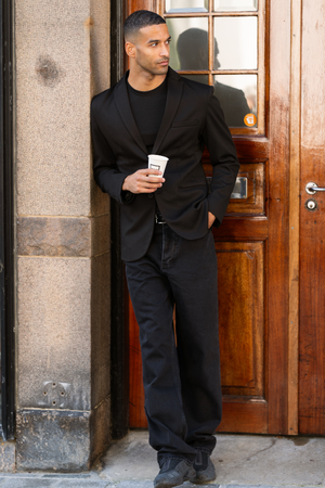 Baggy-Jeans – geräuchert