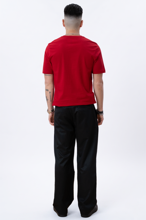 Basic T-Shirt mit V-Ausschnitt – Rot