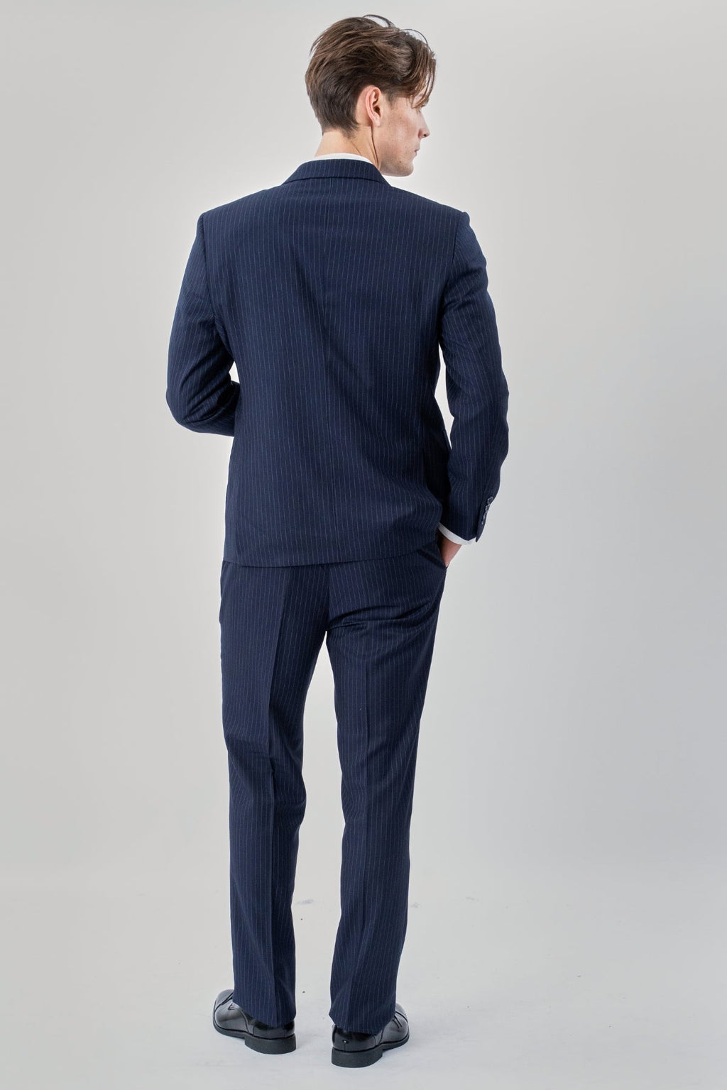 Klassischer Blazer – Marineblauer Nadelstreifen
