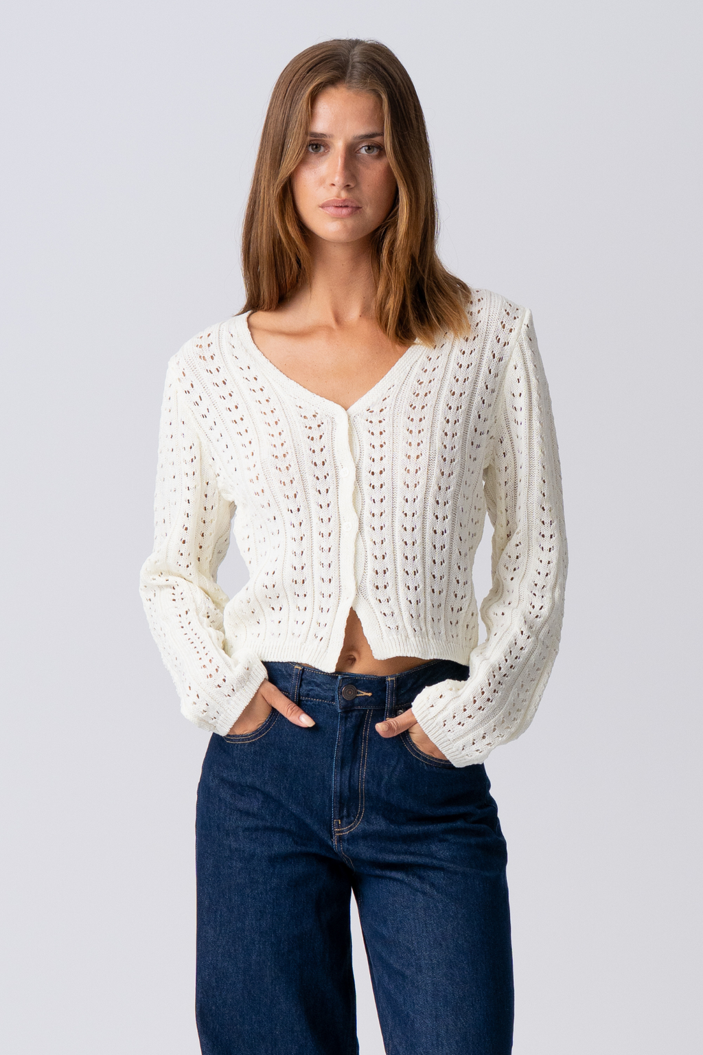 Virginia Strick Cardigan - Ecru.