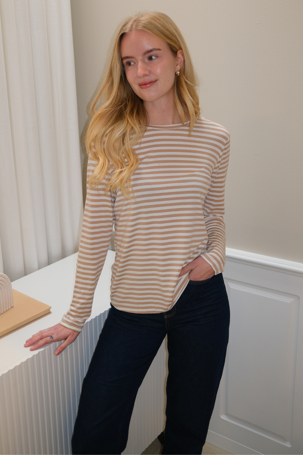 Gestreifte Langarmhose Slim Fit - Beige