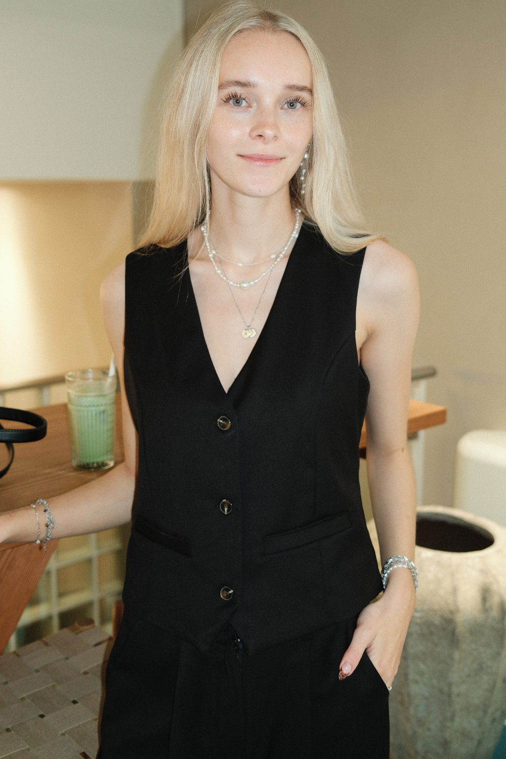 Nadia Weste - Schwarz