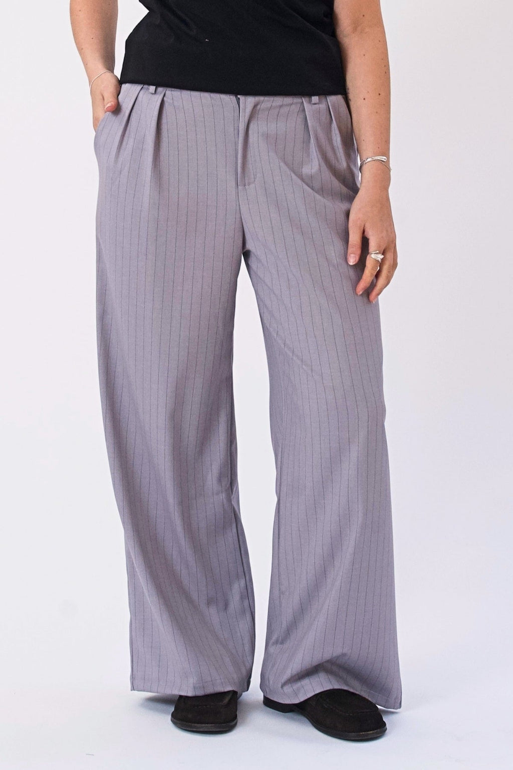 Paloma Nadelstreifen Pants - Taupe