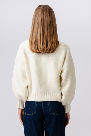 Strickjacke mit V-Ausschnitt – Ecru