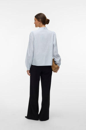 Sina Top – Wolkentänzerin