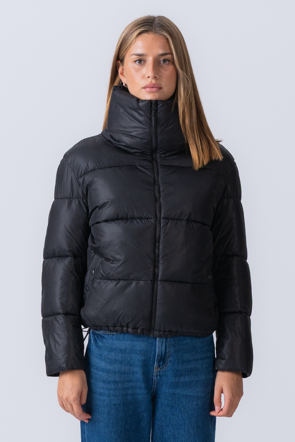 Kurze Pufferjacke - Schwarz