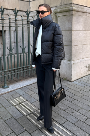 Kurze Pufferjacke - Schwarz