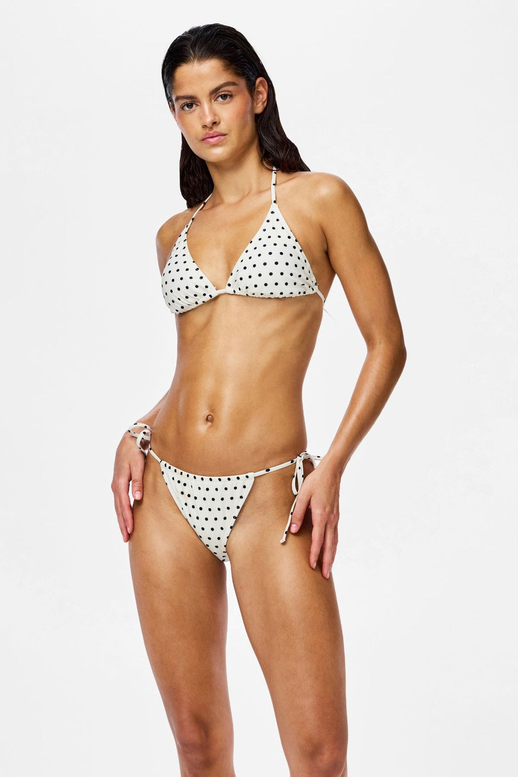 Baomi Bikini-Hose zum Binden – Egret-Schwarz Punkt