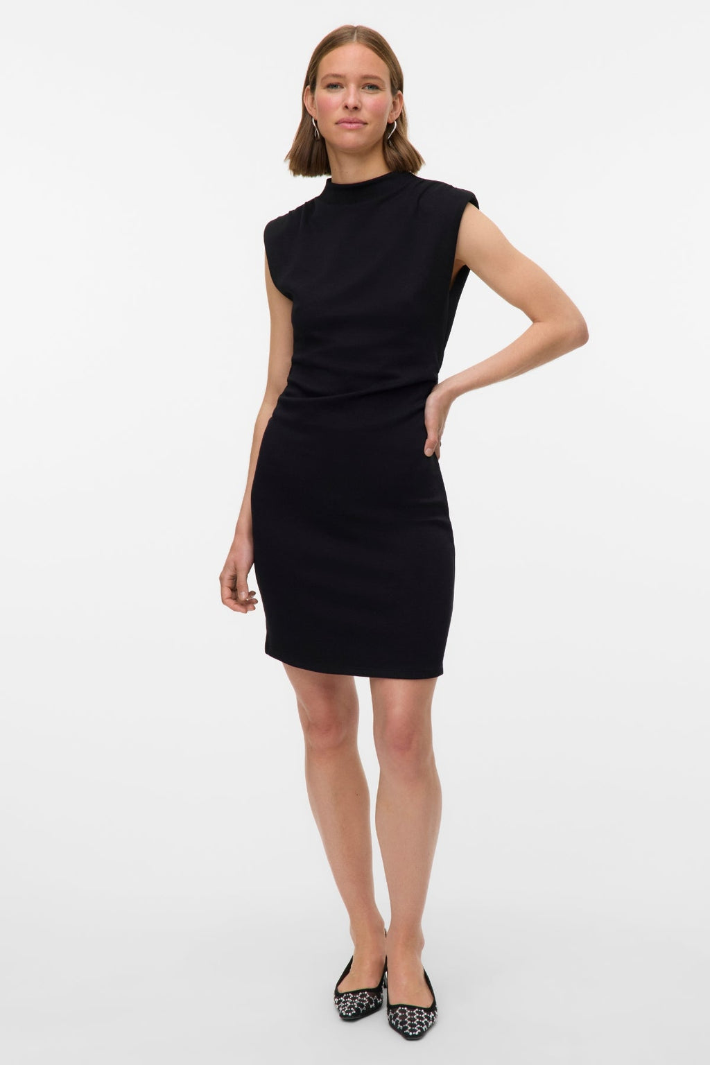 Kurzes, hochgeschlossenes Nelli-Kleid - Schwarz