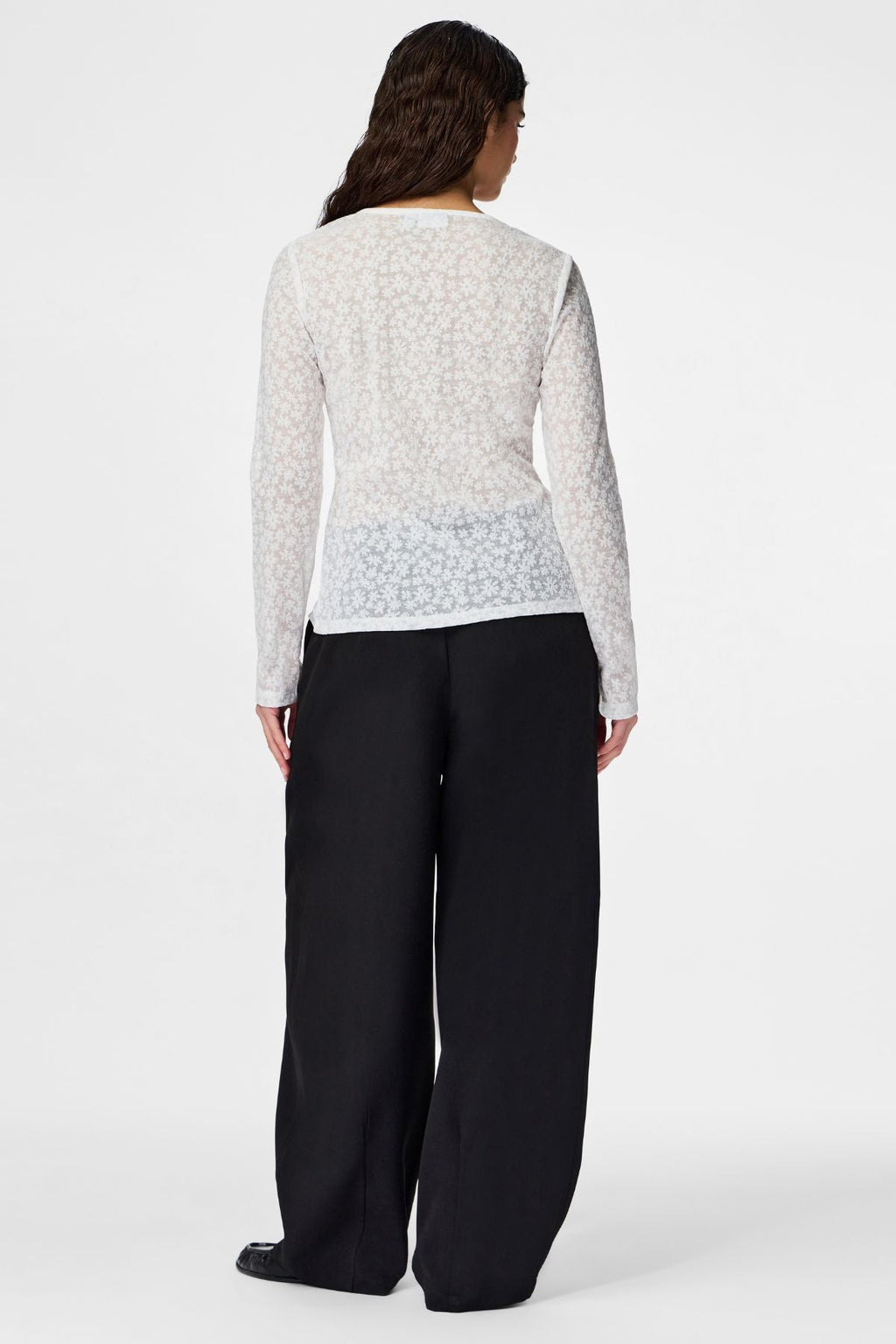 Baisy-Cardigan – Cloud Dancer