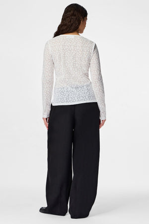 Baisy-Cardigan – Cloud Dancer
