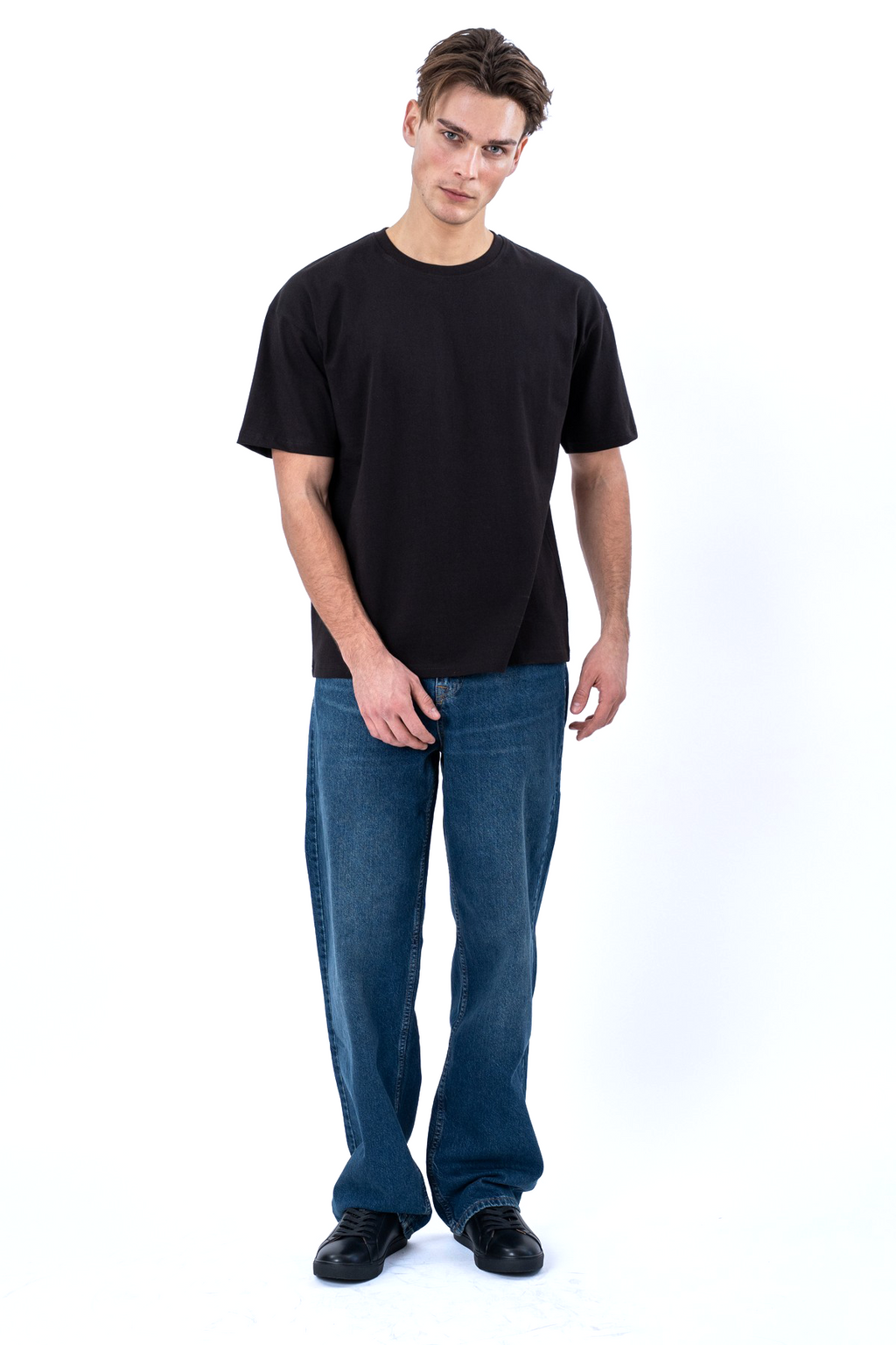 Kastenförmiges T-Shirt - Schwarz