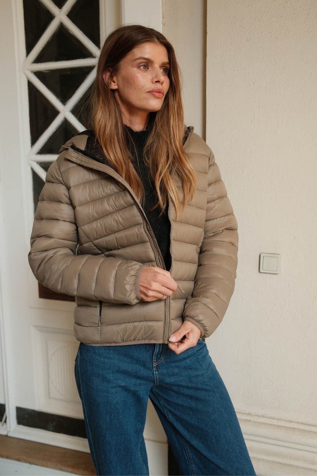 Leichte Pufferjacke - Sand