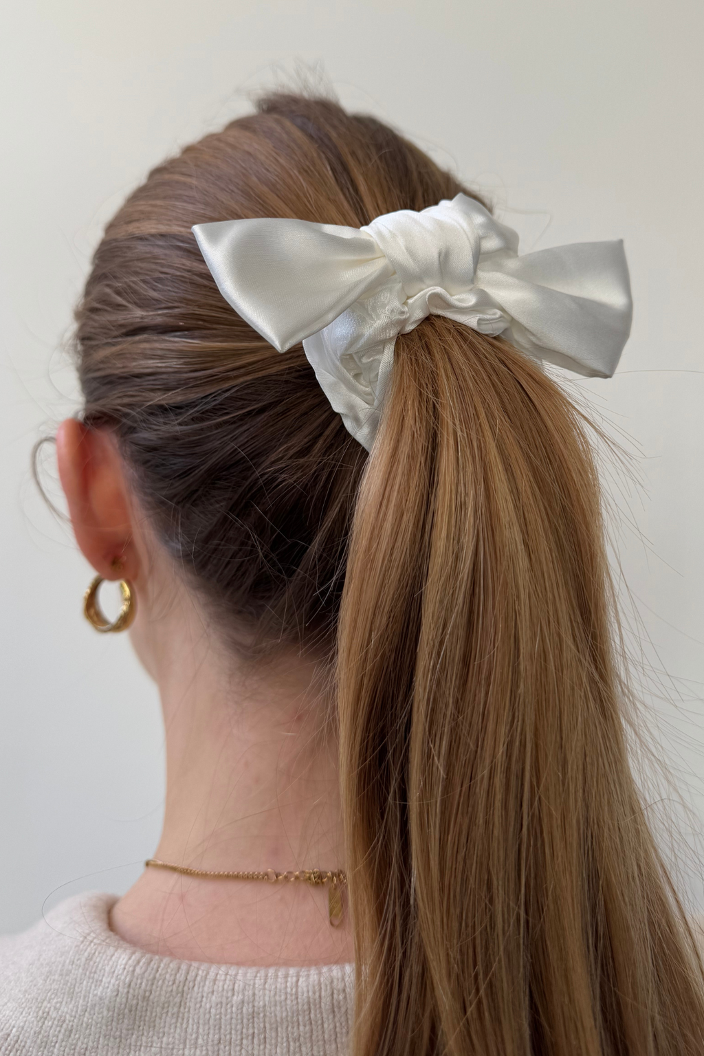 Bow Scrunchie - Weiß