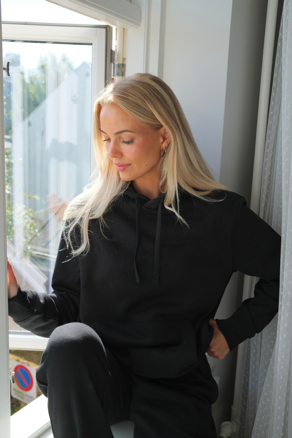 Essential Kapuzenpullover - Schwarz