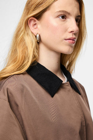 Jorma Lange leichte Jacke – Kaffeequarz Schwarz