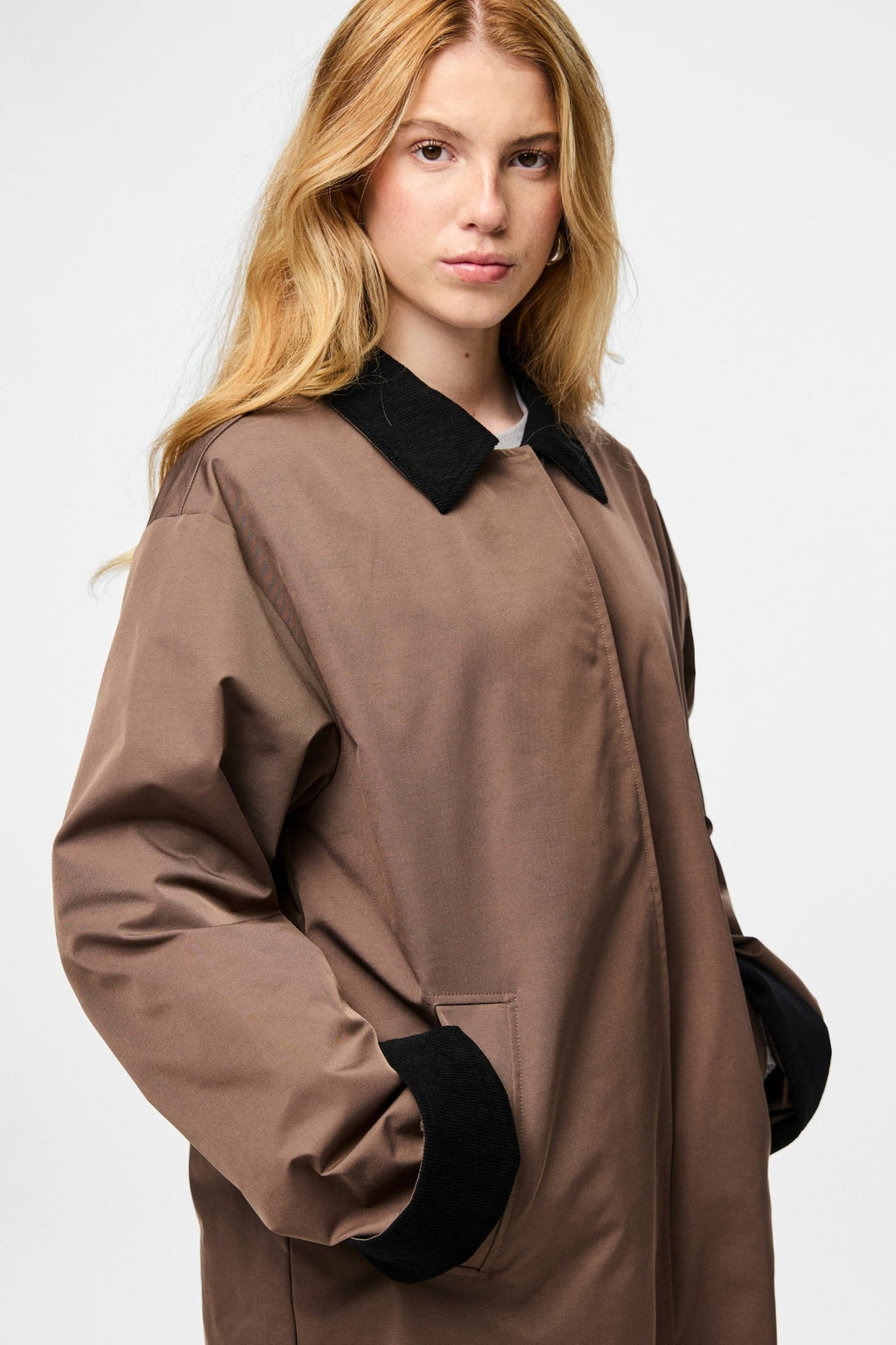 Jorma Lange leichte Jacke – Kaffeequarz Schwarz