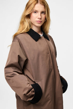 Jorma Lange leichte Jacke – Kaffeequarz Schwarz