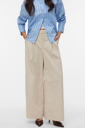 Meng MidWaist Crinkled Wide Pant – Zement