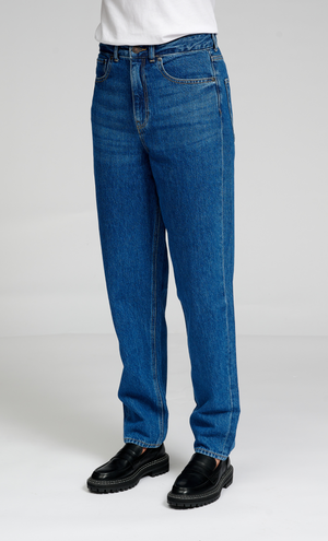 The Original Performance Mom Jeans - Mittelblauer Denim