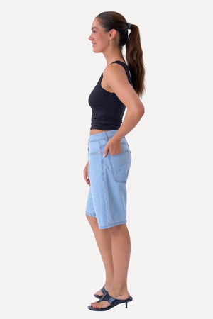 Denim Shorts - Hellblau