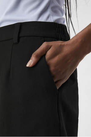 Lisa MW kurz Shorts - Schwarz