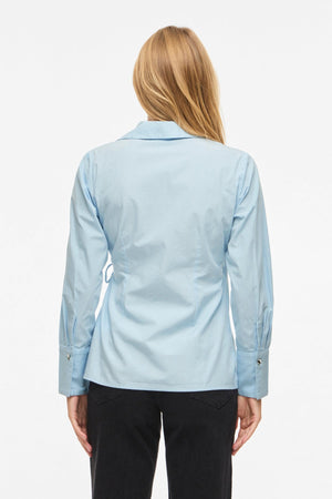 Lumi Wickeloberteil mit V-Ausschnitt – Nantucket Breeze