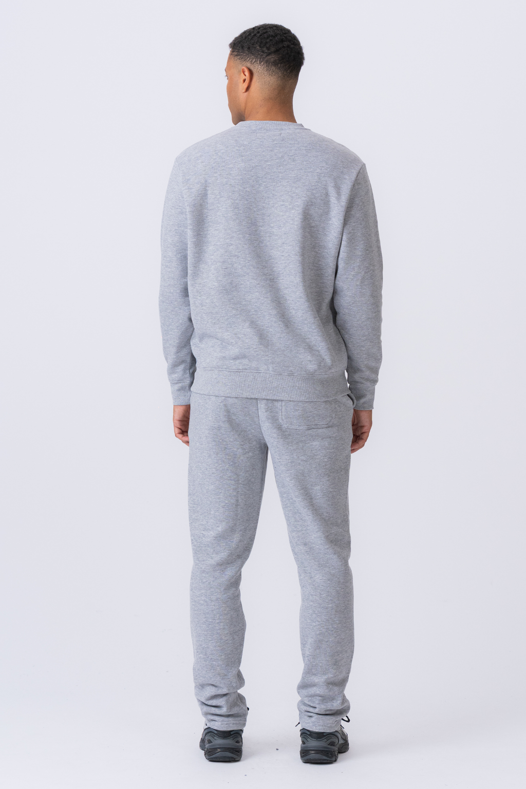 Essential Sweatset – Grau