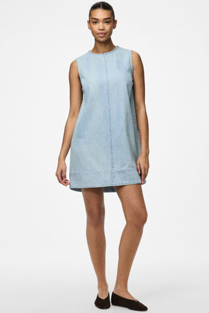 Flora Mini-Jeanskleid – Hellblauer Denim