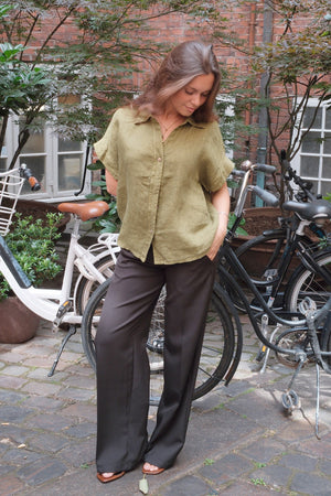 Astrid Leinenhemd - Oliv