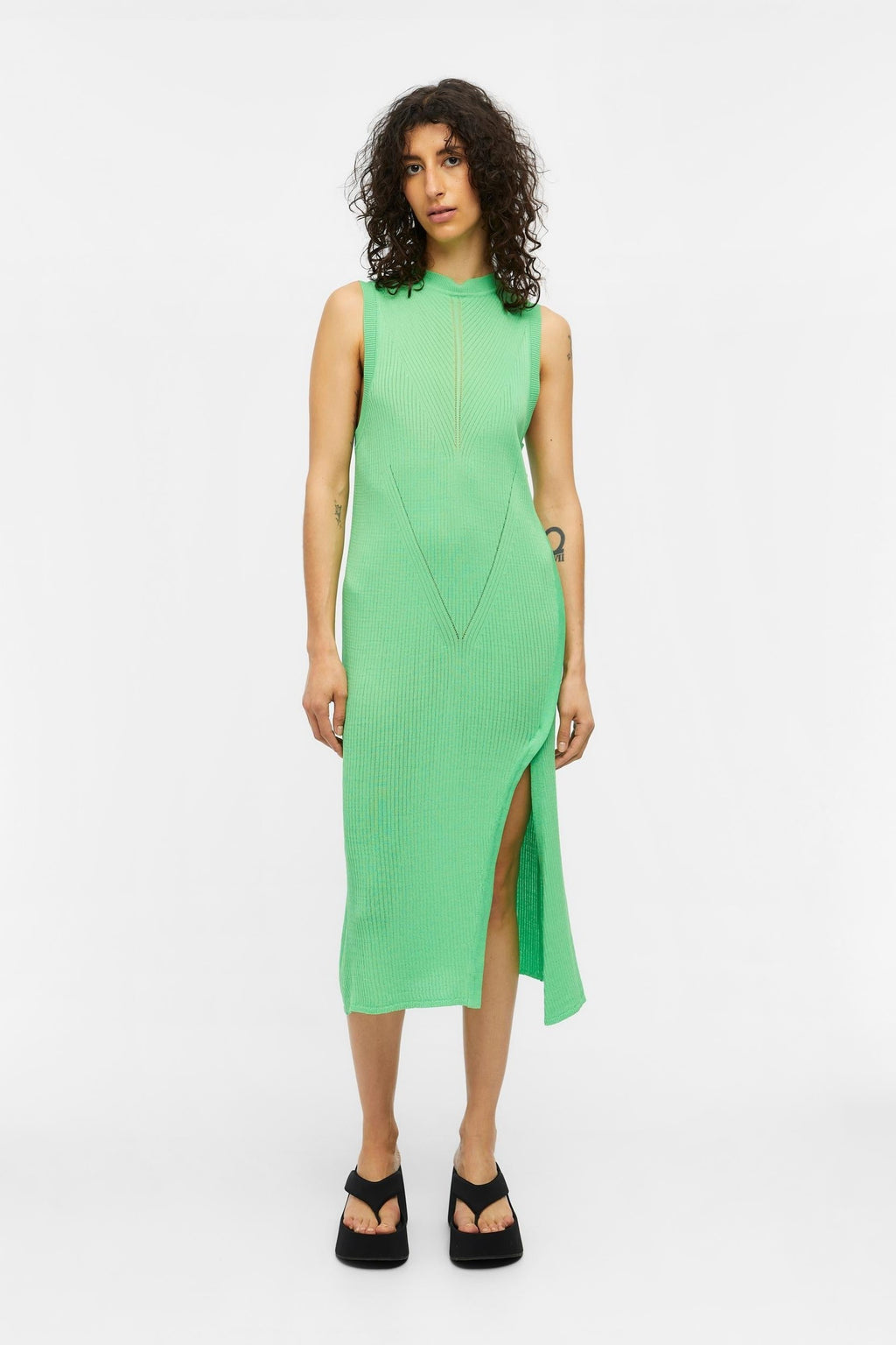 Bianka -Strick Kjole - Springbouquet