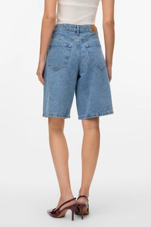 Kath Long Denim Shorts - Hellblauer Denim