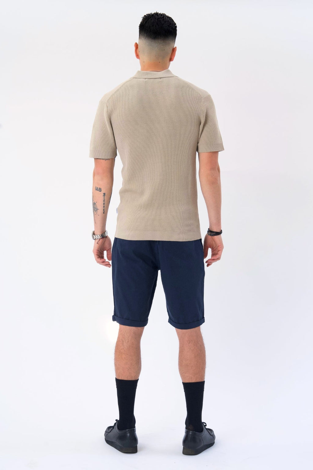 Garry Strickpolo – Sand