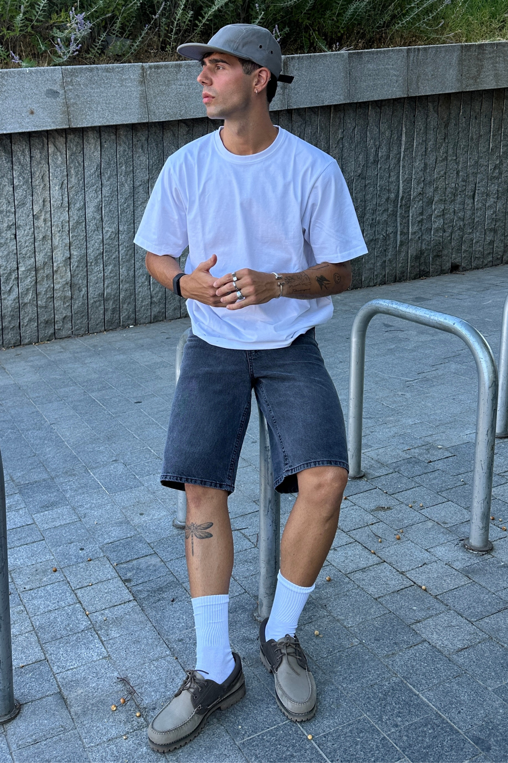 Denim Shorts Locker - schwarz