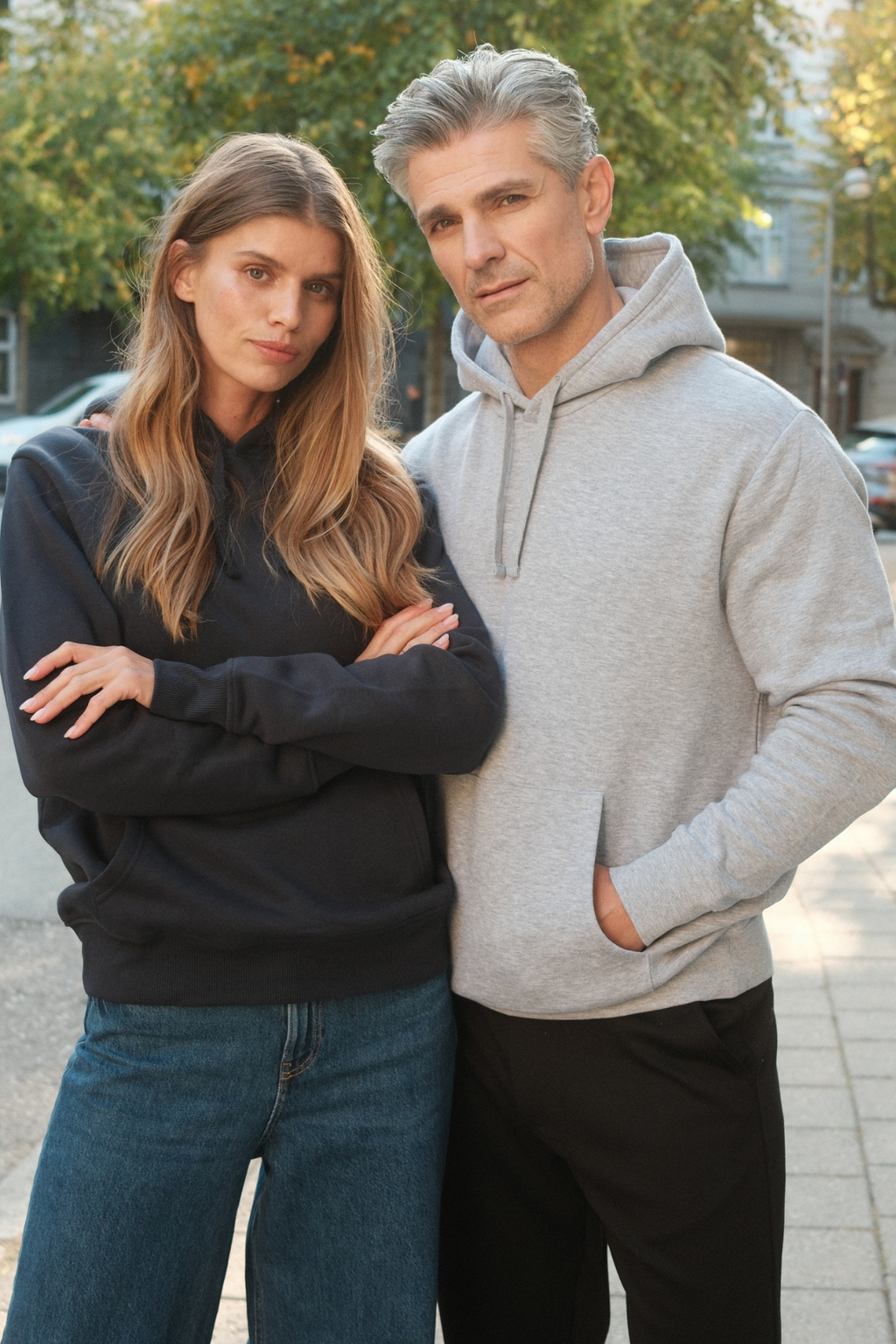 Essential Kapuzenpullover - Schwarz