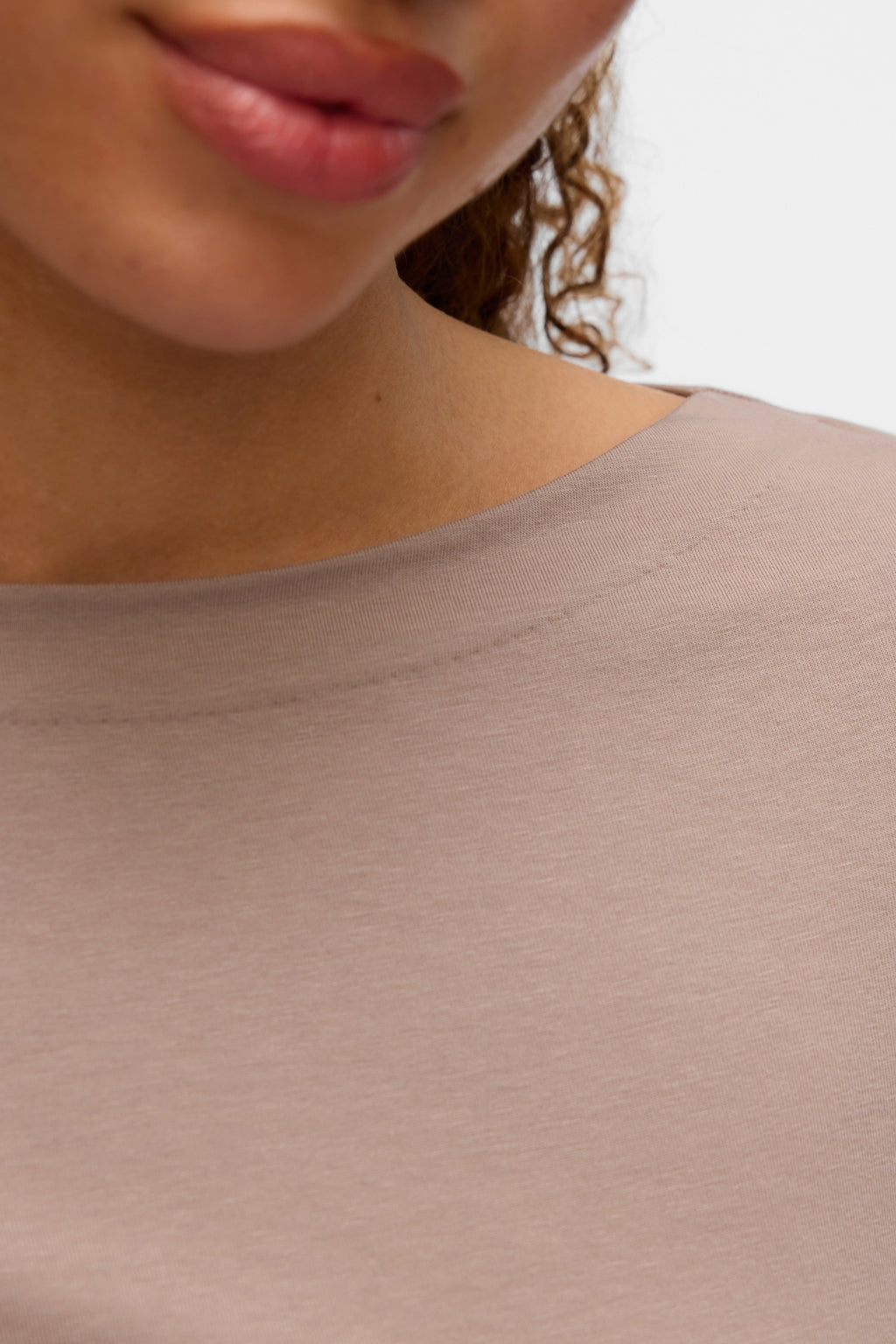 Panda Modal Top – Moon Rock