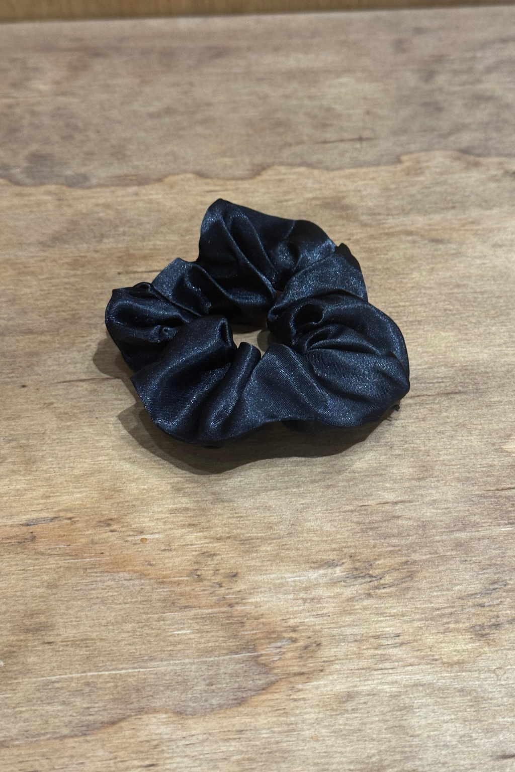 Satin Scrunchie - Schwarz