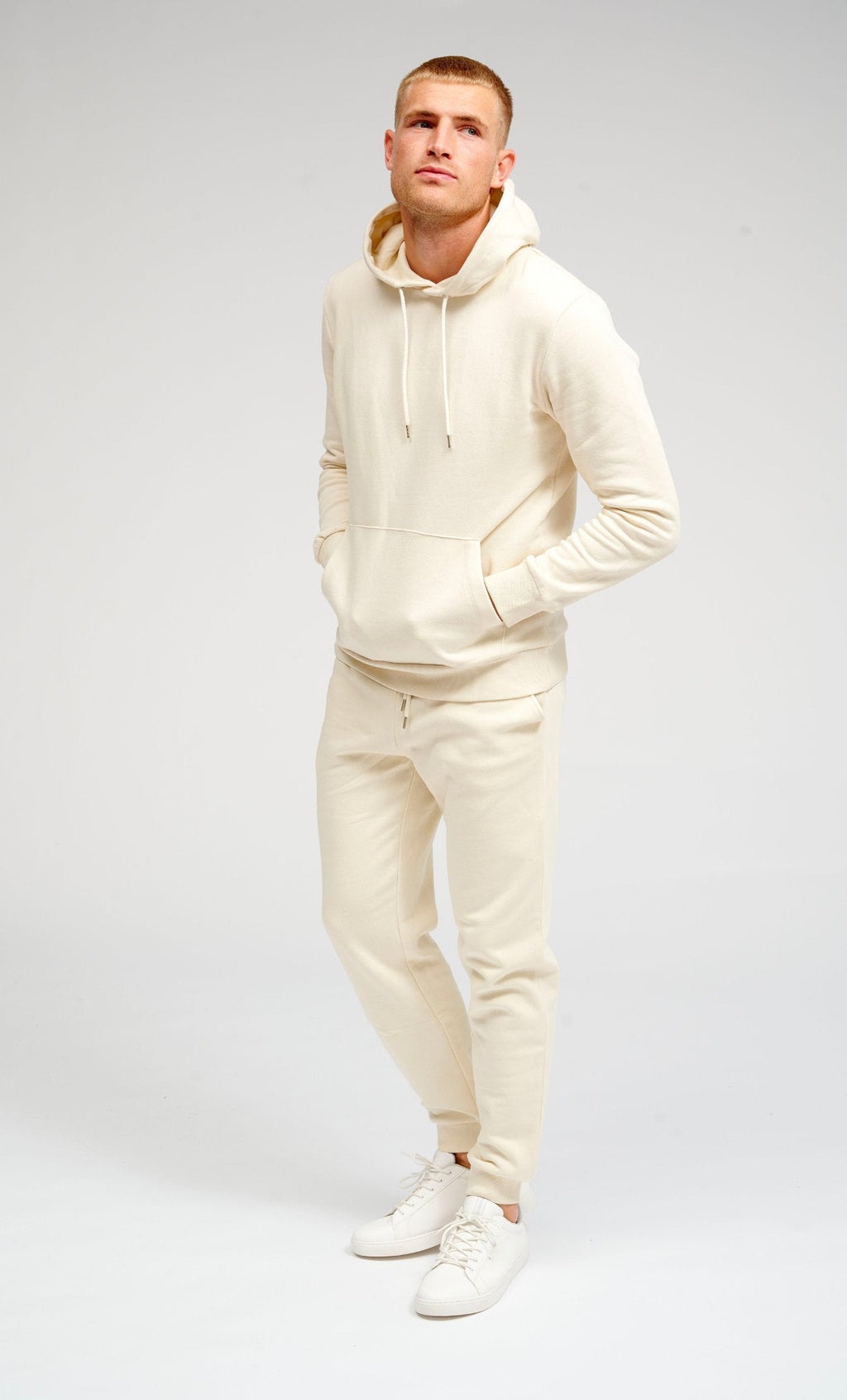 Basic Sweatsuit mit Hoodie (leichter Beige) - Paketangebot