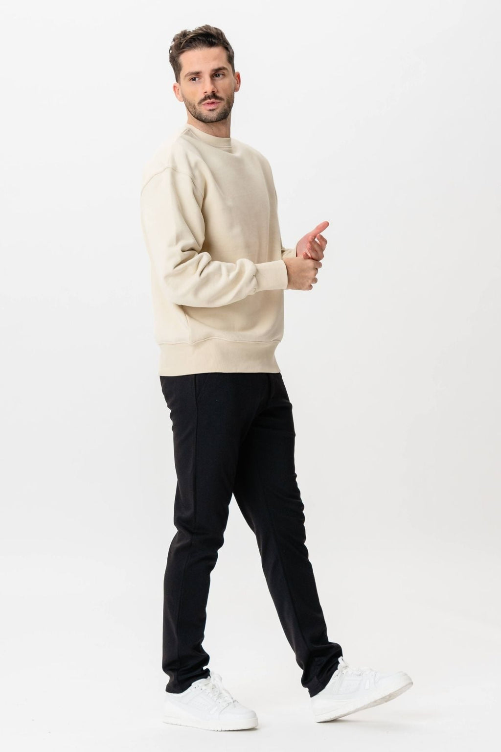 Schwere Crewneck - Beige