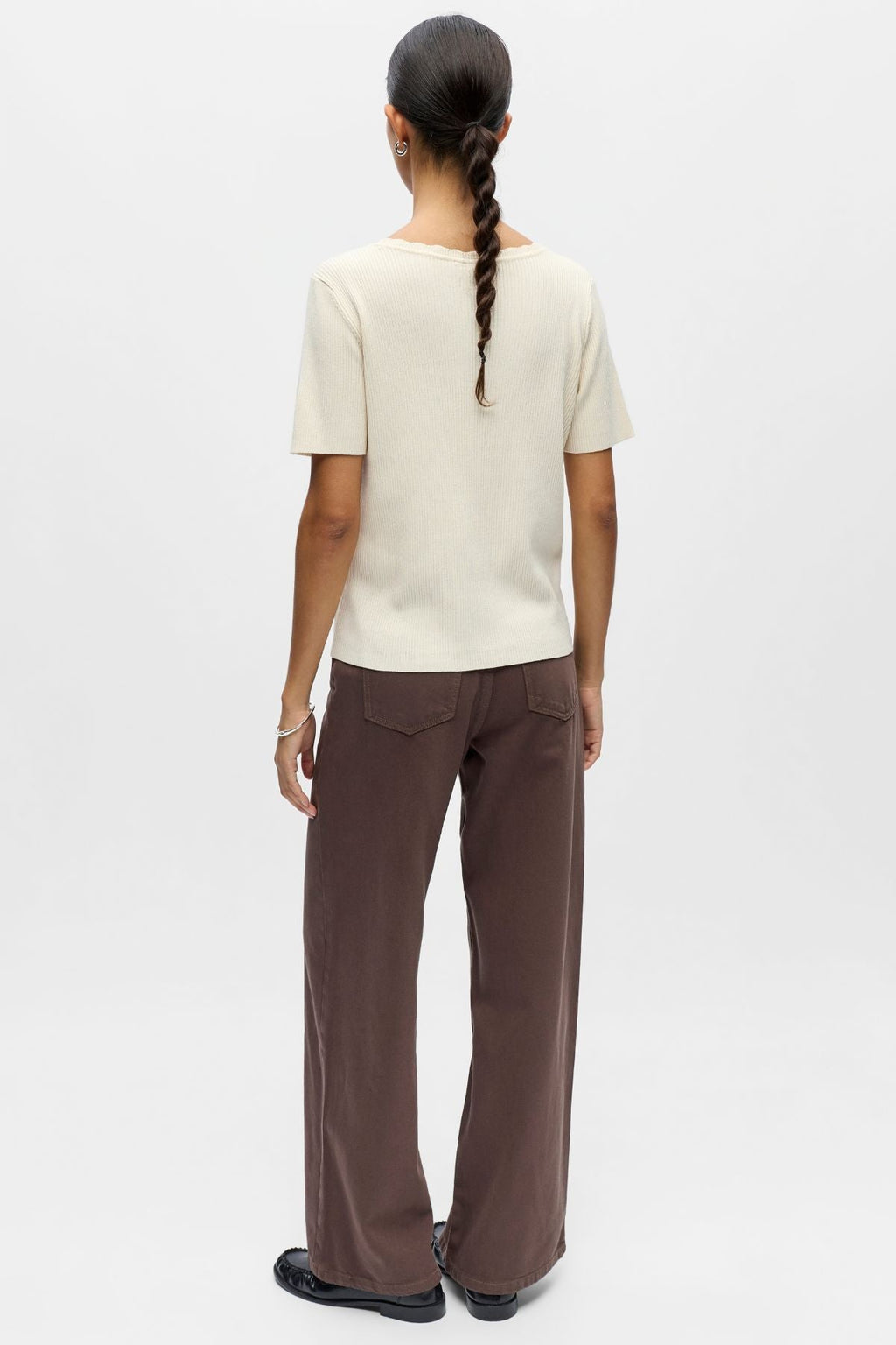 Kelly Re Strickjacke mit V-Ausschnitt – Birke