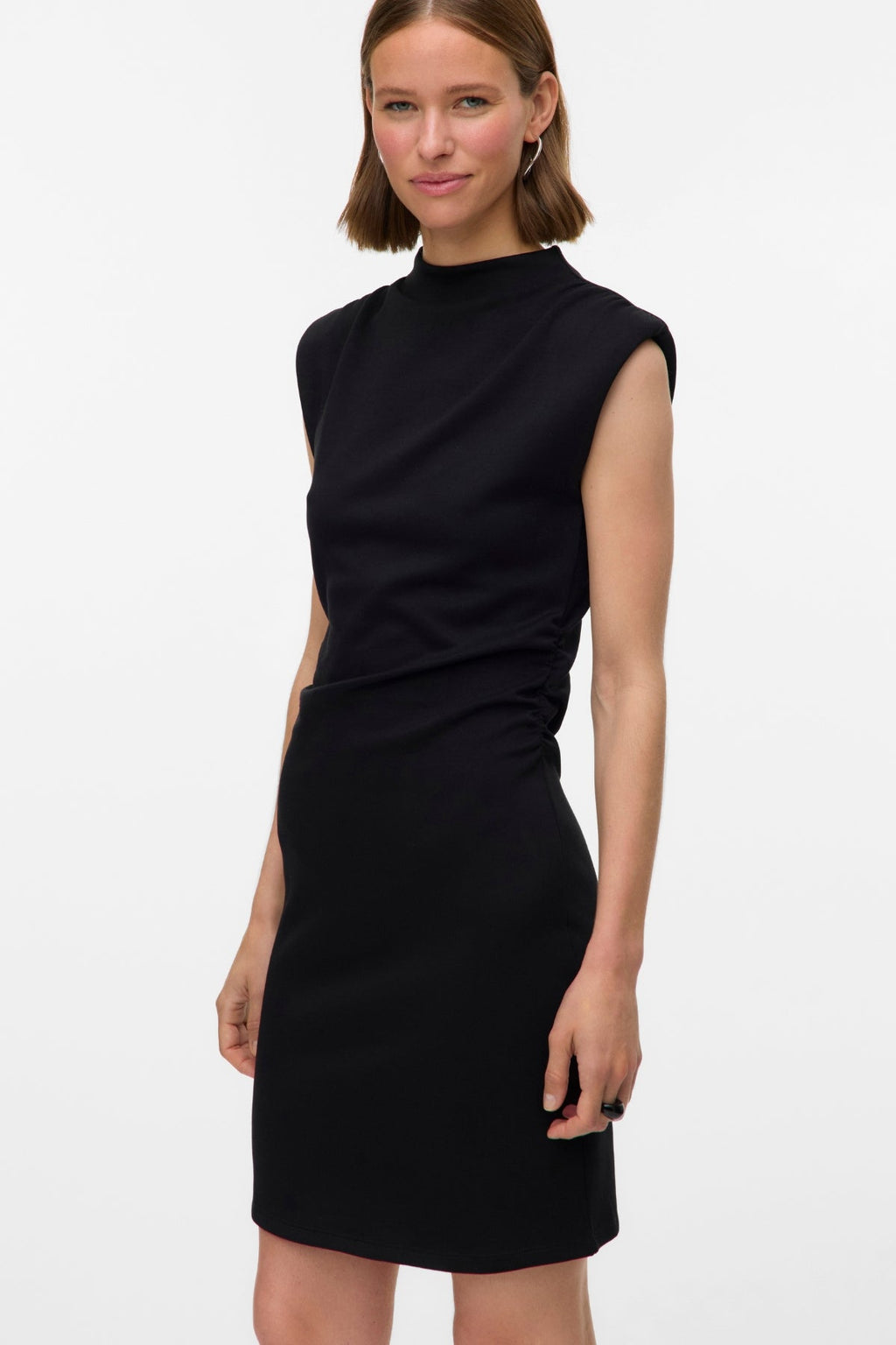 Kurzes, hochgeschlossenes Nelli-Kleid - Schwarz