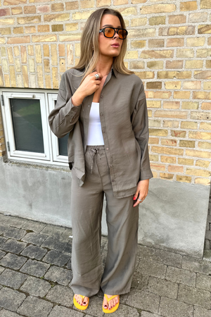 Mia Pants + Mia Shirt (Khaki) - Paketangebot