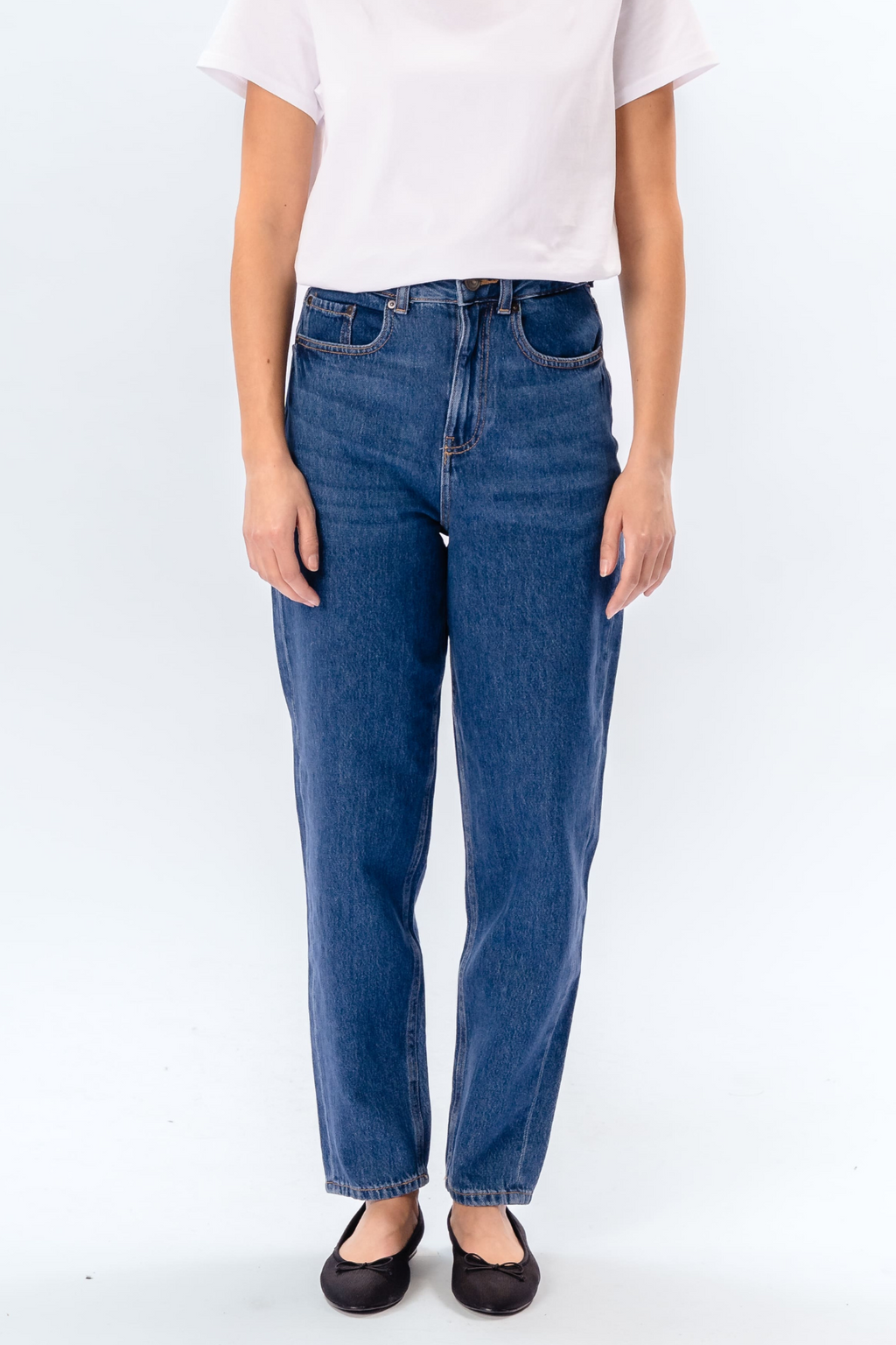 The Original Performance Mom Jeans - Mittelblauer Denim
