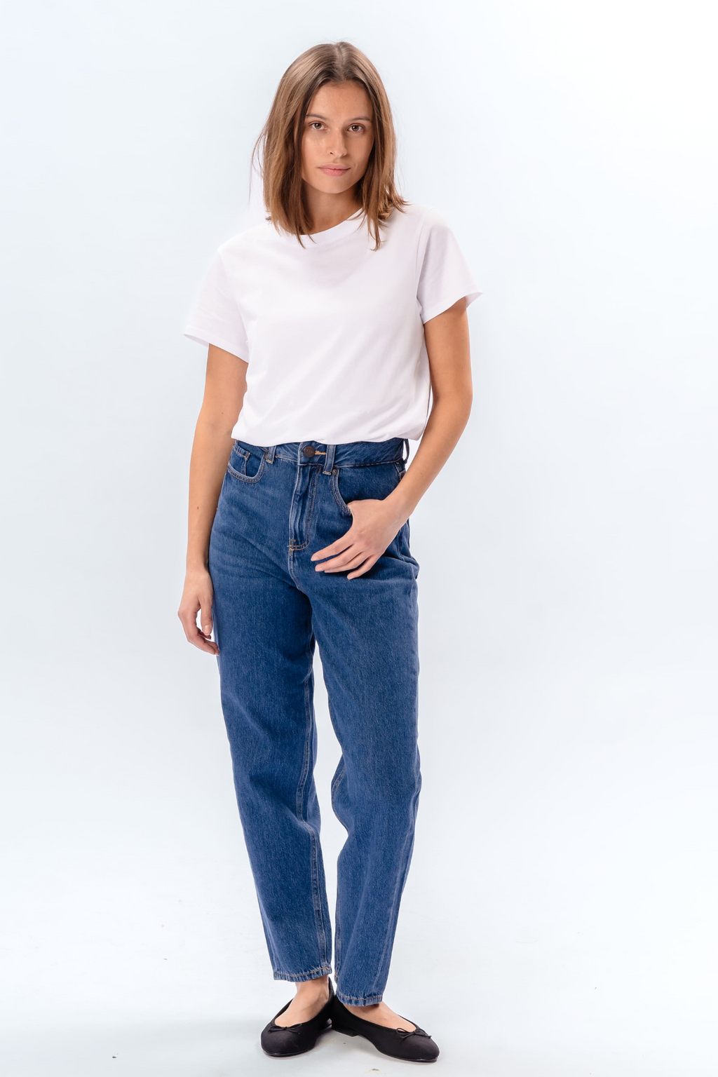 The Original Performance Mom Jeans - Mittelblauer Denim