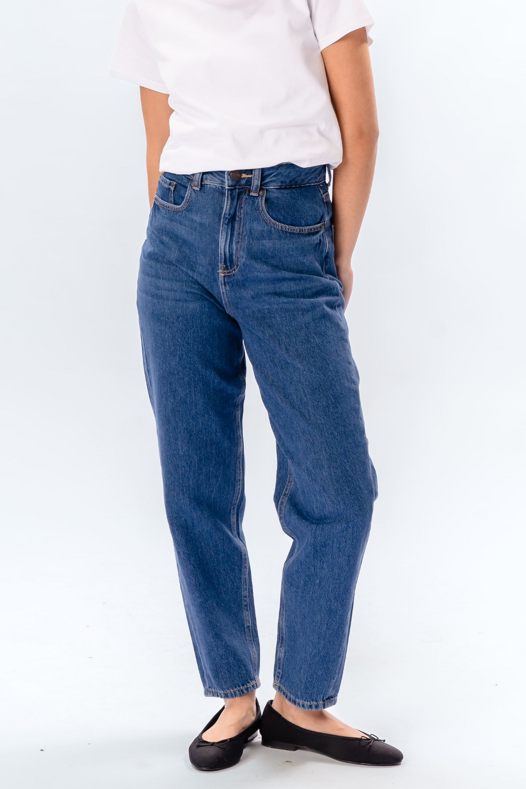 The Original Performance Mom Jeans - Mittelblauer Denim