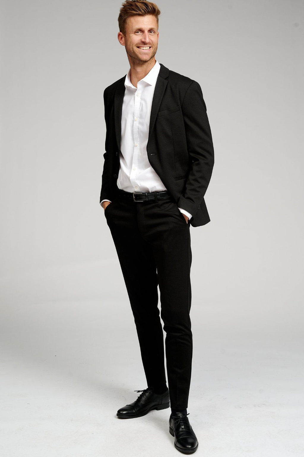 The Original Performance Anzug + Performance Hemd - Paketangebot