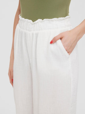 Natali Pants - Snow White - TeeShoppen Group™ - Pants - Vero Moda