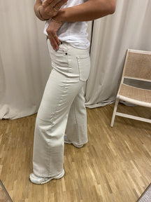 Owi breite Jeans - Weiß